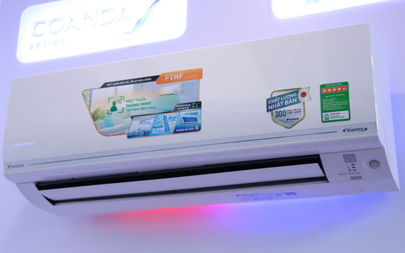 dieu-hoa-daikin-9000BTU-1-chieu-inverter-nam-2022
